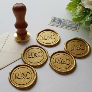 Personalisierte Wachs Siegel Aufkleber mit selbstklebender Rückseite, Hochzeits-Wachssiegel, Logo-Wachsaufkleber, Wachssiegel für Hochzeitseinladung, Monogramm-Initiale