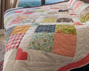 Hearts Sew Charming、素早く簡単に作れるチャームパックケーキキルトパターンのデジタルPDF