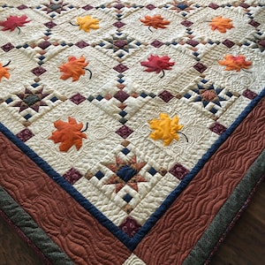 Scott&#39;s Autumn Queen Size Quilt Pattern, Traditional Pieced and Appliqued, Kansas Troubles and Moda Grunge Fabric, Irish Chain-inspired