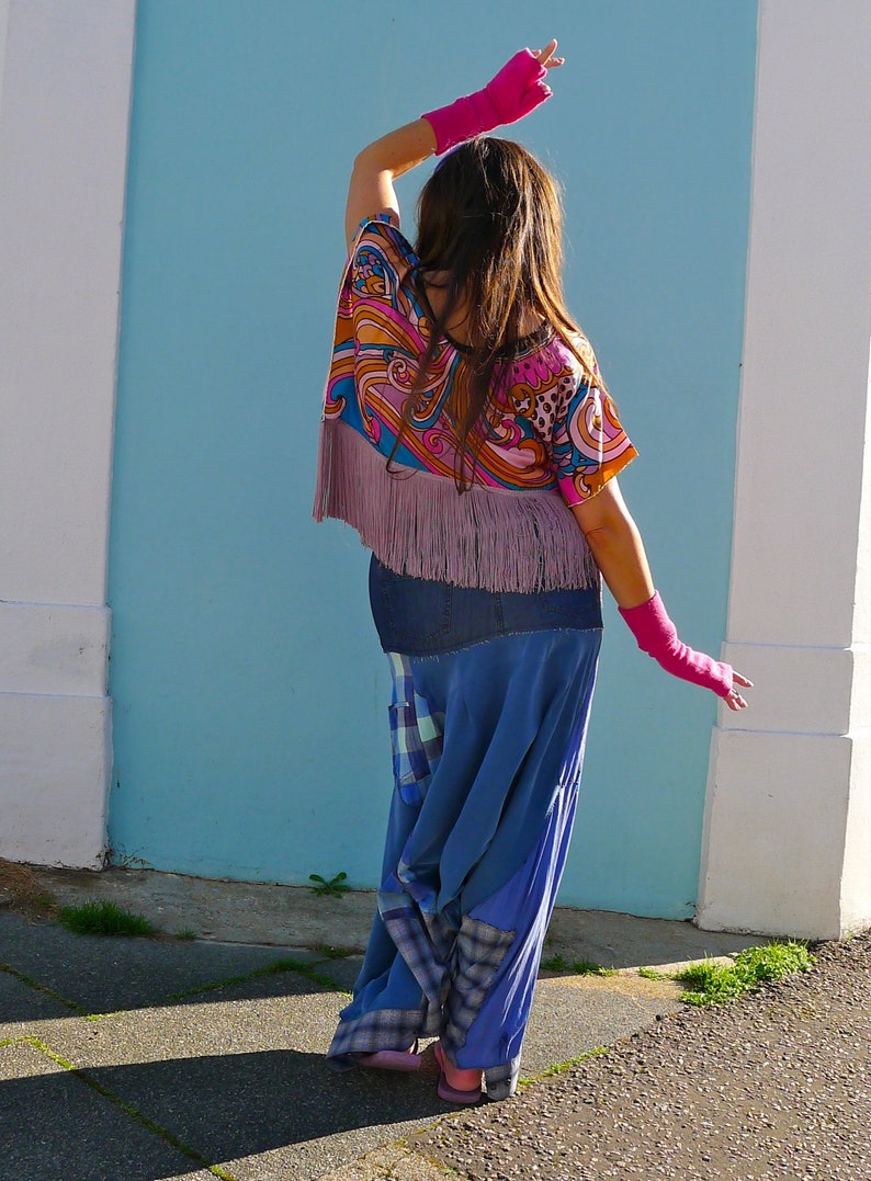 Upcycled Vintage Scarf Crop Top Kimono Style Fringed Lilac Pink & Turquoise Abstract Print image 7