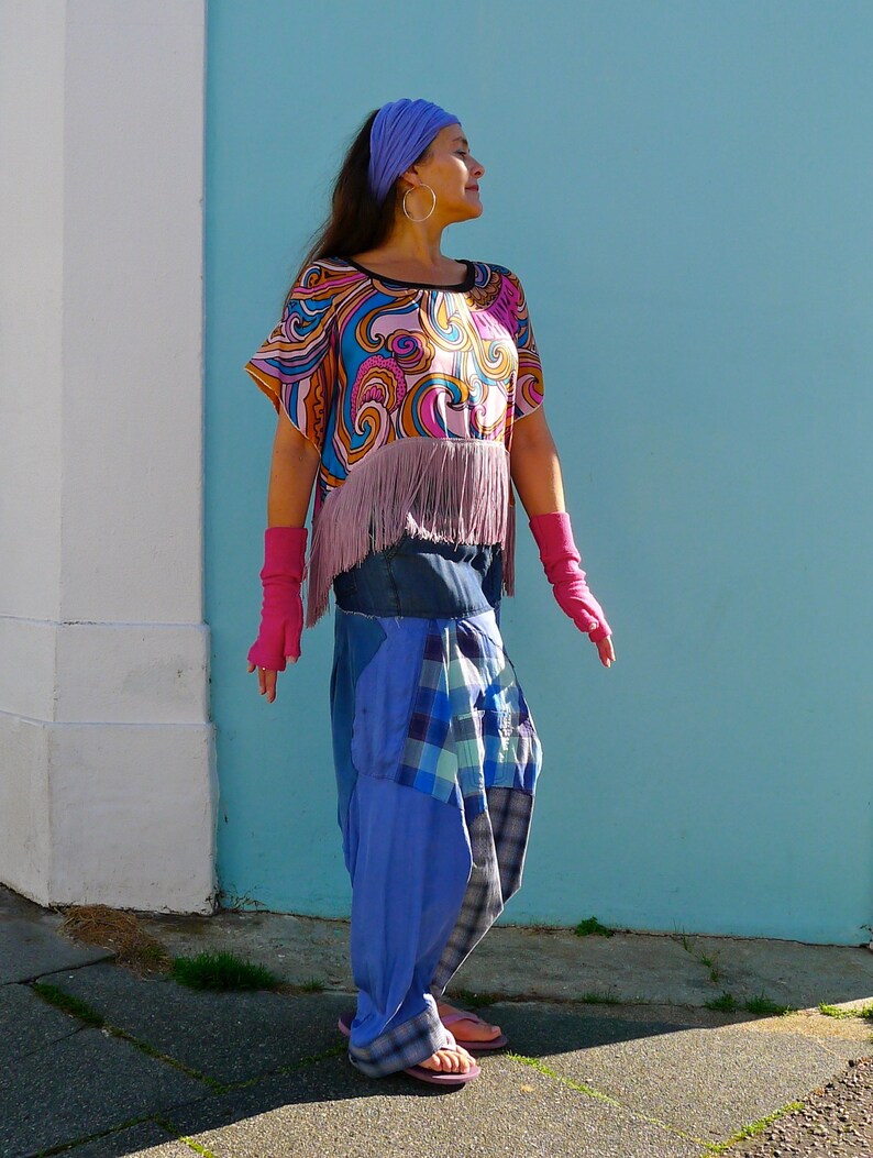 Upcycled Vintage Scarf Crop Top Kimono Style Fringed Lilac Pink & Turquoise Abstract Print image 2