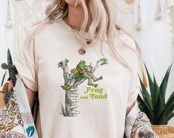 Frog And Toad Sweatshirt, Classic Book Sweatshirts, Cottagecore Aesthetic Shirt, Book Lover Gift, Man I Love Frog Tee,
