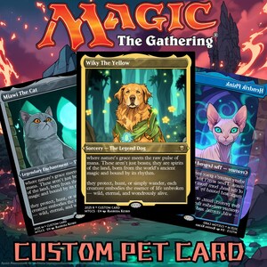 Può includere: Carte personalizzate Magic: The Gathering per animali domestici con un gatto, un cane e un gatto nudo. Le carte hanno illustrazioni e testo personalizzati, con le parole "Miawi The Cat", "Wiky The Yellow" e "Henrik Pink" visibili.