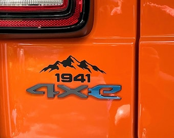 Mountain Vinyl Decal Accessory Outdoor Adventure Retro Design Weatherproof Sticker Offroad Vehicle Bumper Decoration Rugged Graphic