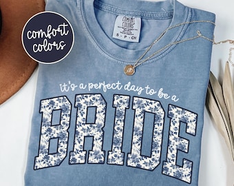 Maglietta da sposa con stampa floreale Comfort Colors, maglietta per la festa di addio al nubilato "Future Mrs", regalo per la futura sposa, top da sposa in tela Coquette Toile