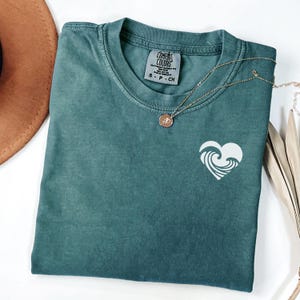 Summer Comfort Colors® Ocean Shirt, Coastal Tee, Womens Cute Vacation Tops, Trendy Summer Tee, Ocean Lover Gift For Surfer T-Shirt Blue Spruce