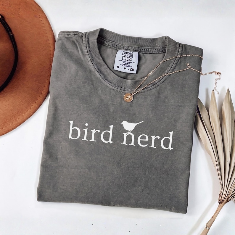 Comfort Colors Bird Nerd Shirt: Bird Watching Gift for Nature Lovers Pepper