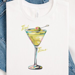 Dirty Martini Tshirt, Retro Cocktail Shirt, Girls Club Crewneck, Signature Cocktail Tee, Funny Drinking Shirt, Happy Hour Top, Drink Gift