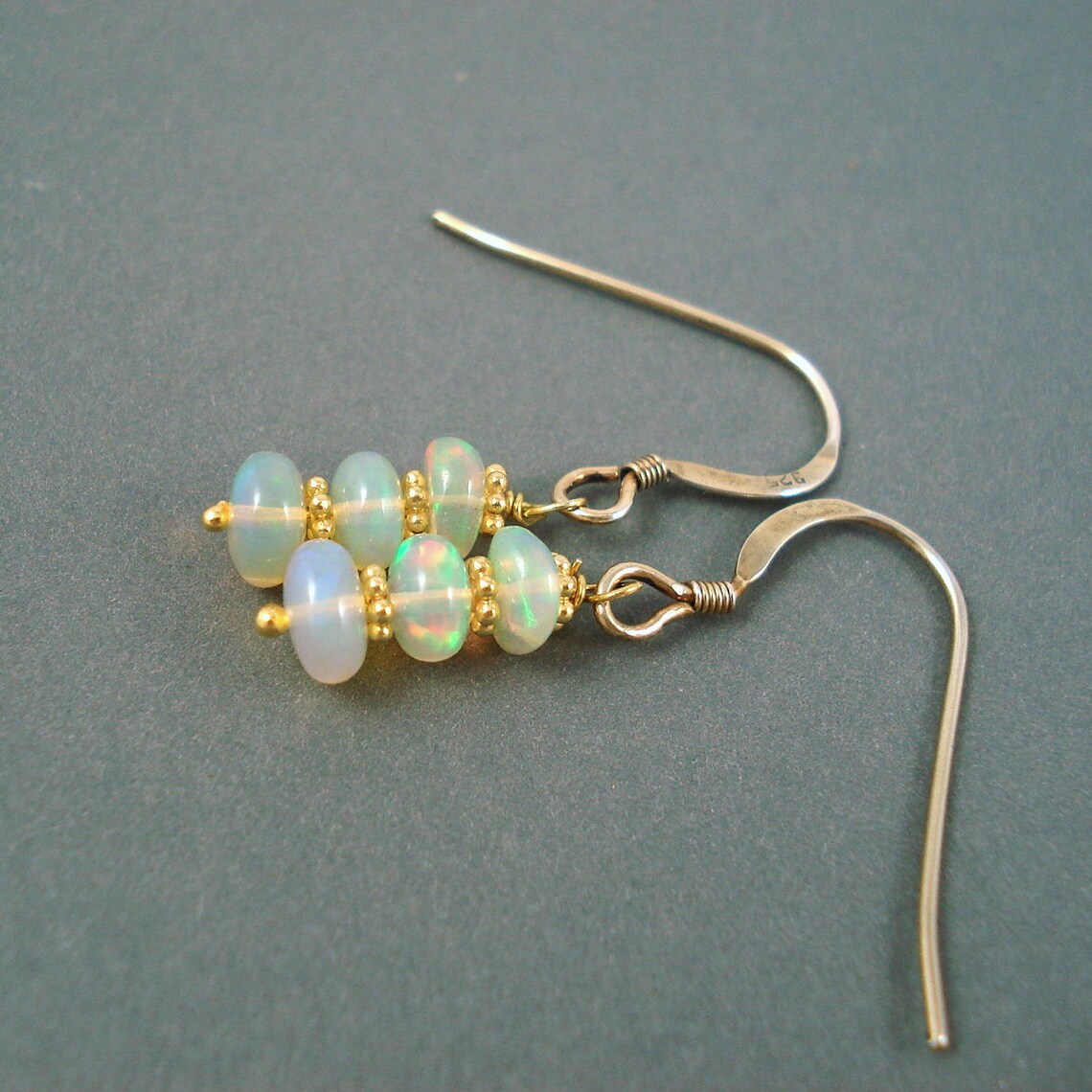 Boucles D'oreilles Opaline De Feu Doré - Fabriqué En France, Neuf Avec étiquettes