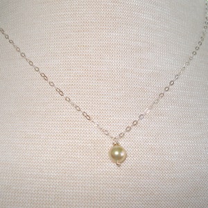 Malorca Pearl Necklace with Vintage Solitaire 6MM Malorca Pearl and Sterling Silver Chain image 3