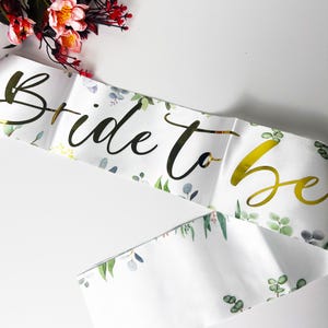 Future Mrs. Sash, Custom Sash | Hen Party Sash | Elegant Gold Foil Wedding Sash | Perfect Bachelorette Party Favors & Bridesmaid Gifts