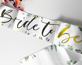Future Mrs. Sash, Custom Sash | Hen Party Sash | Elegant Gold Foil Wedding Sash | Perfect Bachelorette Party Favors & Bridesmaid Gifts
