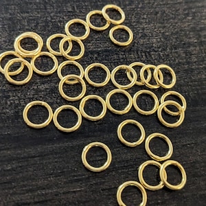 Labor Day SALE! 10mm Bali Closed Round Jump Rings in Sterling Silver or Gold Vermeil, 18 gauge, 10mm diameter