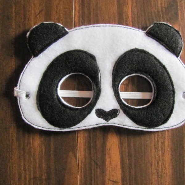 Panda Bear Party Masks- Panda Bear Photo Prop - Felt Mask - Pretend Play - Dress Up Mask - Panda Bear Gift - Panda Bear Party Favor