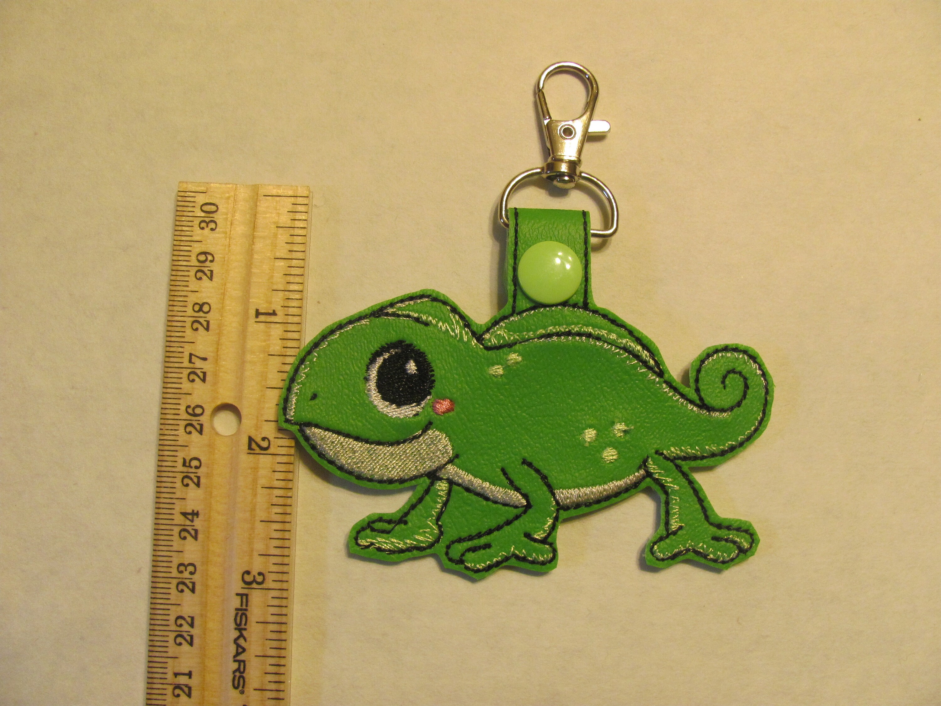 Lizard Key Chain - Lizard Quarter Holder Keychain - Lizard Embroidered ...