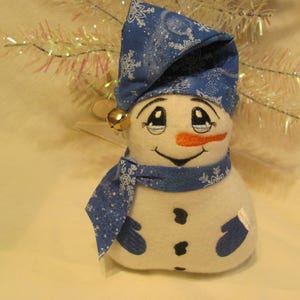 Snowman Christmas Decoration- Snowman Plush - Snowman Snoflake Hat - Snowman Winter Decoration - Snowman Decor
