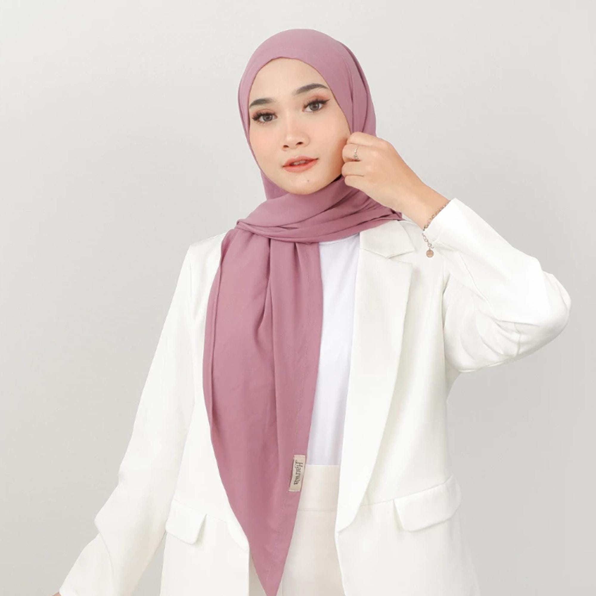 Syifa Instant Triangle Hijab Jersey Premium, Ready to Wear Slips On Scarf, Soft Breathable Everyday Hijab, Premium Khimar Modest Muslim Gift