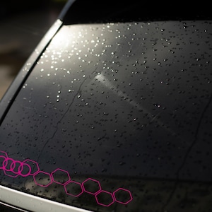 Audi logo honeycomb design vinyl sticker – JDM tuning sticker for car and rear window | Available in many colors and sizes