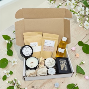 Die kleine Leckerli Box, Self Care Geschenk für Frauen - Entspannungs Spa Set - Thinking of You Geschenk - Verwöhnbox