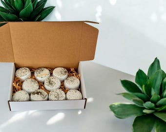 Aromatherapy Shower Steamers Gift Box, Natural Spa Experience Gift Box 10 Relaxing Bombs (Personalized Card)