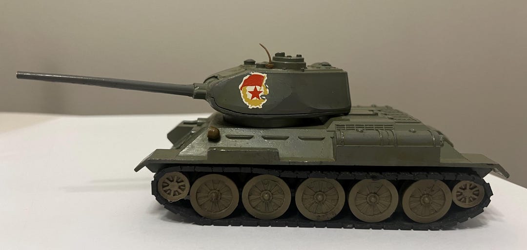 Efaso E4802 – Char T-34 Radiocommandé 1:28 Avec Système De Combat Infrarouge, Effets Sonores Et Tourelle Rotative – Dès 6 Ans