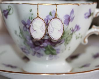 Lavender Cameo earrings, Victorian - Cameo Earrings, Pink Cameo Earrings, Victorian earrings, Cameo jewelry, Jane Austen