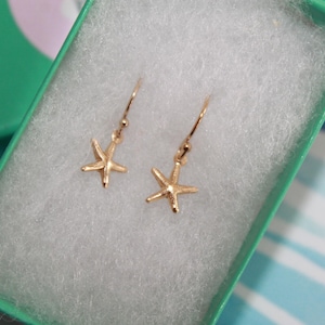 Gold Vermeil Dangle Starfish Earrings – Symbolizing Regeneration, Guidance, and Protection – Elegant Ocean-Inspired Jewelry, Minimalistic