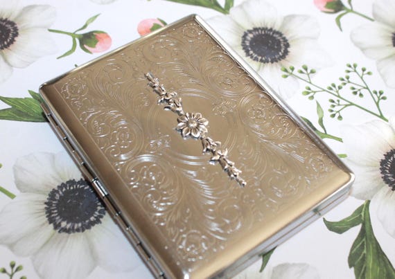 Edelweiss Cigarette Case | Silver colored Metal Case | Playing Card Holder | Swiss Alpine Flower Gift | Wallet Business Card Case
