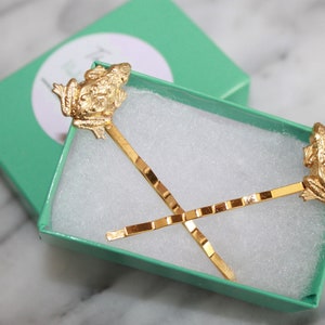 Frog bobby pins, for the gal with a bit of whimsey!