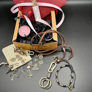 coffret bijoux Saint-Valentin, kit sorcière amour, cadeau original couple, bijoux personnalisés, déclaration d'amour,
