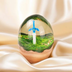 Zelda Master Sword Resin Wood Egg, Artisan Epoxy Artwork, Gift for Game Fans, Game Room Home Art Decor, Unique Gift for Him, TLoZ / BOTW