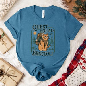 Camiseta de brócoli del escuadrón de la misión de Onyx Storm, camiseta del gato brócoli, camiseta de fan de Ridoc Romantasy, camiseta de jinete de dragón, regalos para ratones de biblioteca imagen 7
