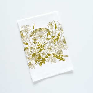 wildflowers tea towel, flower flour sack towel, spring decor, mothers day gift