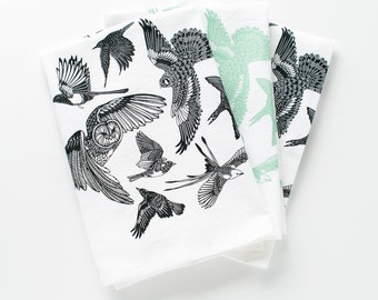Set of 2 birds towels, bird tea towels, mothers day flour sack towels, towel set, gift set