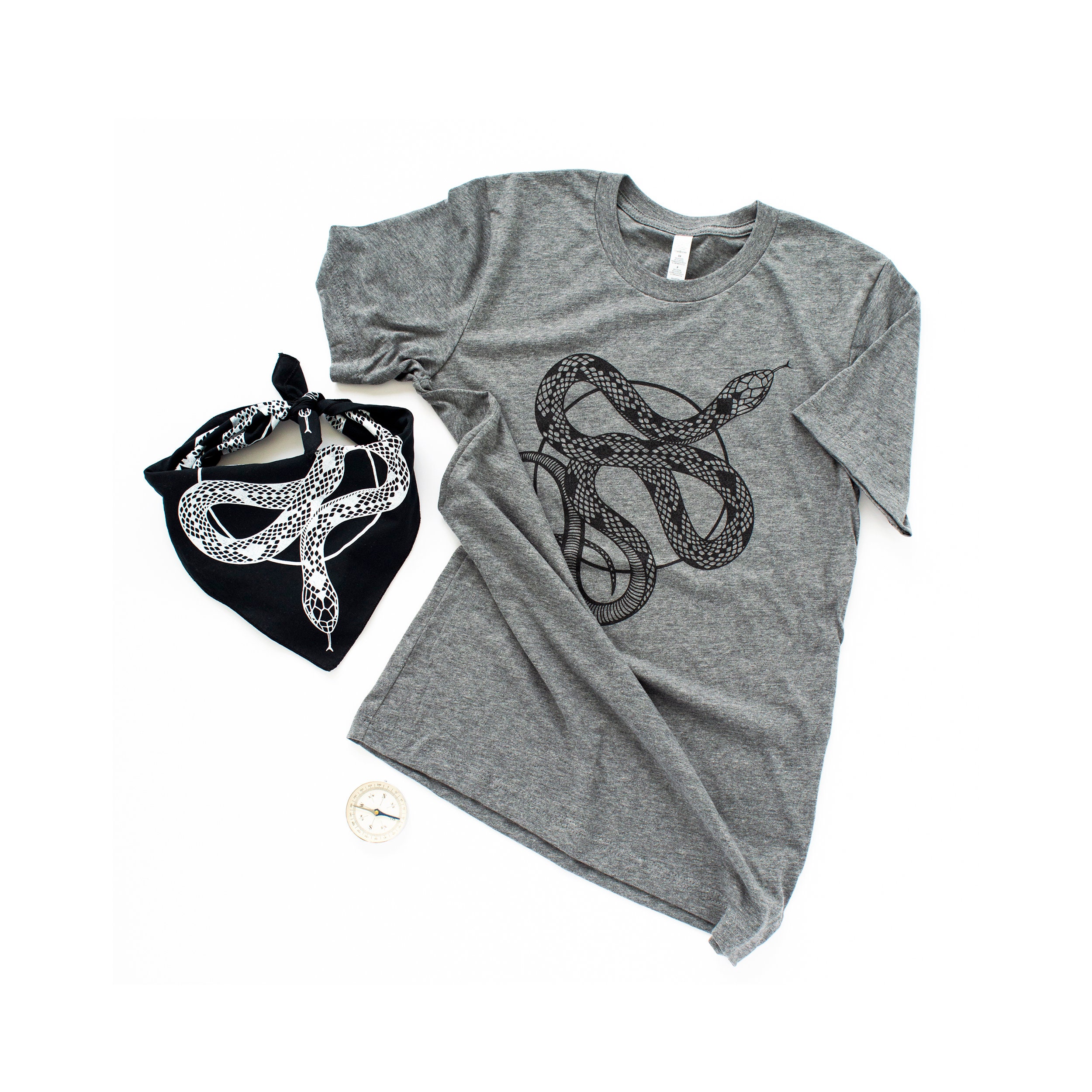 Tシャツ・カットソー NOT4NERD Snake Cemetery TShirts Charcoal J1TS009BCH il_fullxfull.3934196804_rsls.jpg