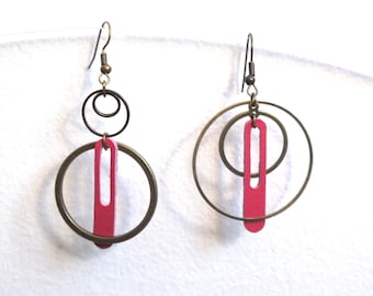 Original creations and unique pieces_ Asymmetrical/mismatched earrings_ Antique bronze and fuchsia pink brass series