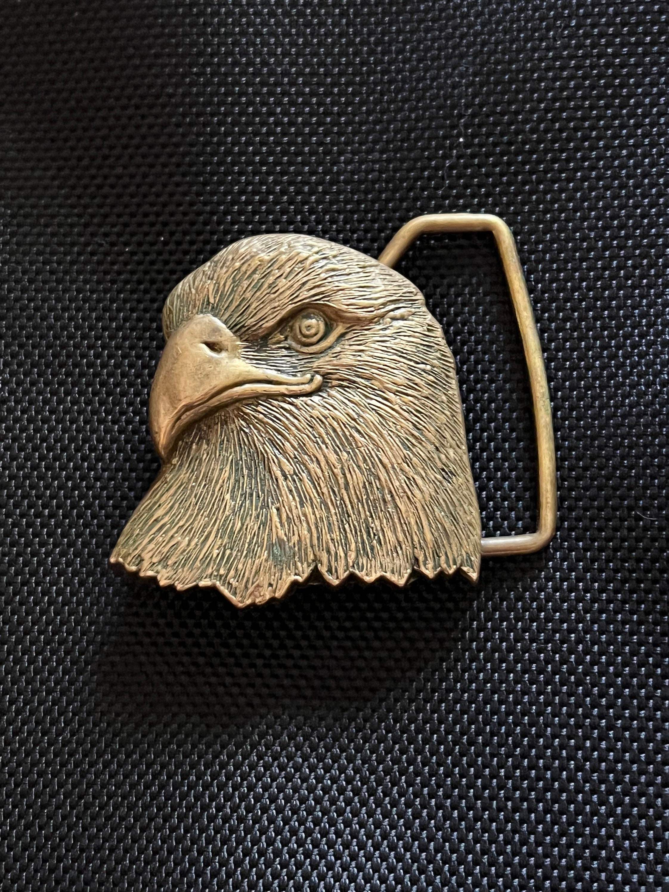 belt buckle with eagle