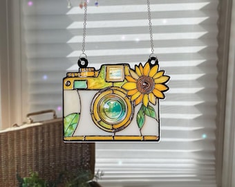 Łapacz słońca w kształcie kwiatowego aparatu, dekoracja ścienna dla fotografa, unikatowa ozdoba holograficzna z potłuczonego szkła, idealna do zawieszenia na oknie