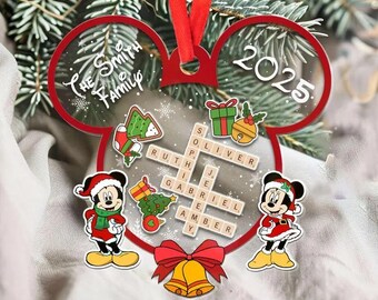 Spersonalizowana ozdoba z imionami członków rodziny, ozdoba Disney Myszka Miki, spersonalizowana ozdoba świąteczna Disney Family, ozdoba Myszka Miki i Święty Mikołaj Shaker
