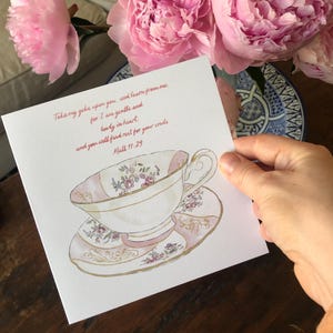 Roze en witte theekop | Vintage | Aquarel bijbeltekst | Christelijke kaart | Aanmoediging | Bedankkaart | Matth. 11:29 | Sympathiekaart