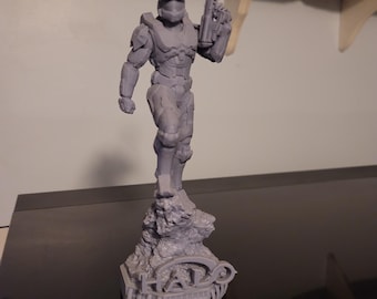 Halo - Jefe Maestro de 13 pulgadas de alto