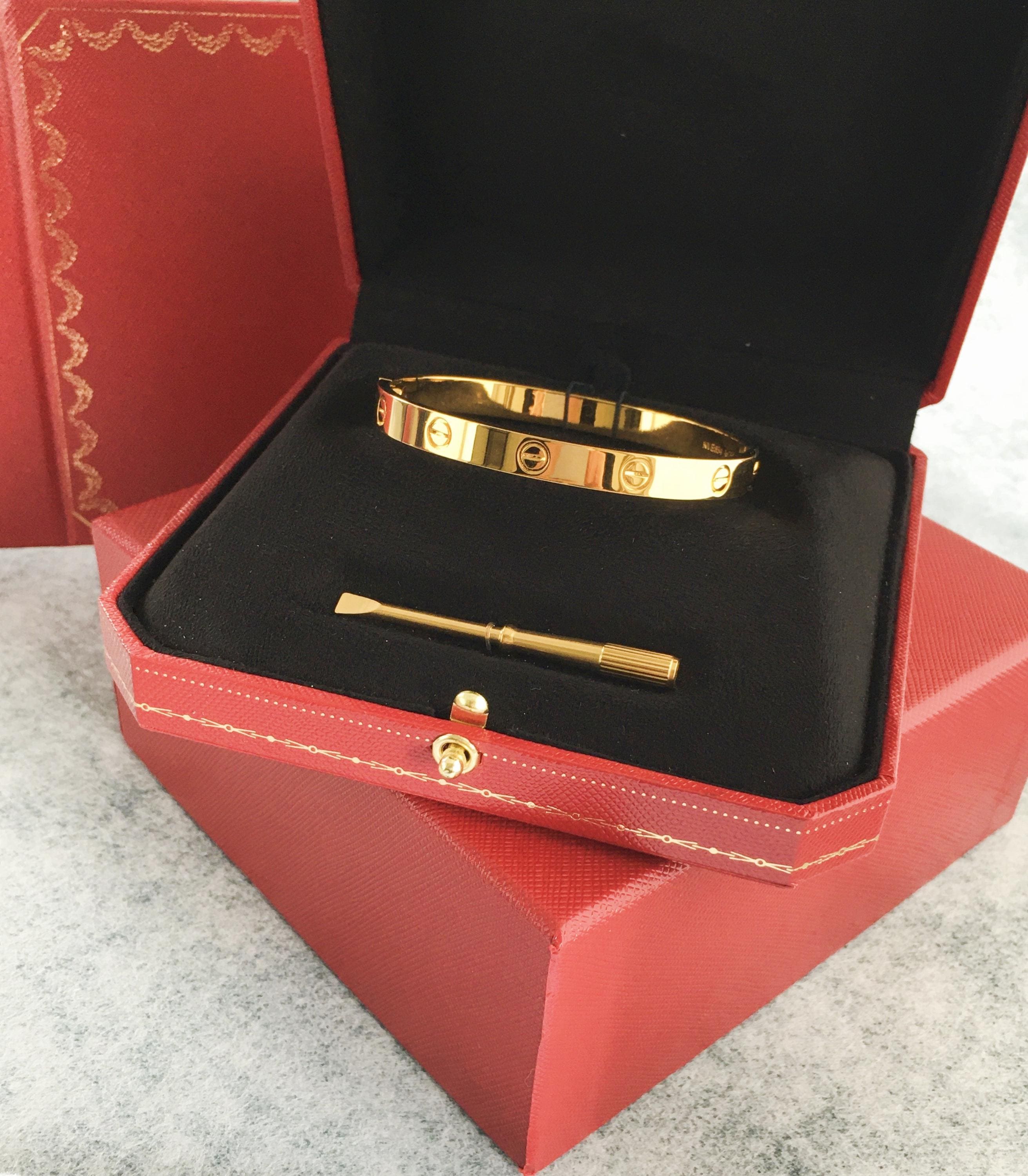 Vintage LOVE bracelet 18k gold size:18 width 6.1 mm with screwdriver