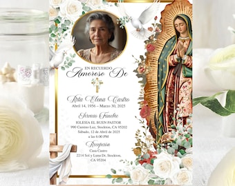 Può includere: Un biglietto commemorativo con un ritratto di donna, decorazioni floreali e iconografia religiosa. Il biglietto include testo in spagnolo con i dettagli di un servizio funebre, tra cui il nome della defunta, le date e il luogo.