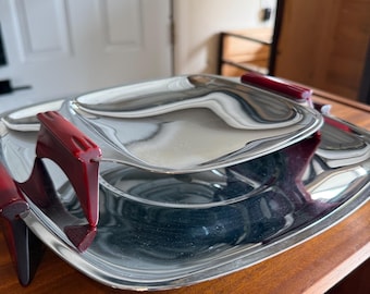 Vintage Glo-Hill Chrome Serving Trays with Bakelite Handles - Set of 2