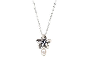 Plumeria Flower Pendant with Pearl