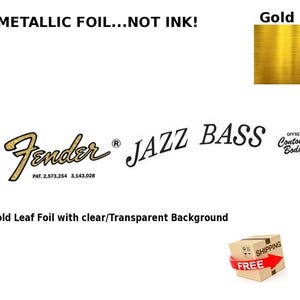 Peut inclure: Décalque en feuille d'or avec le texte "Fender JAZZ BASS" et "OFFSET Contour Body" en noir. Le décalque pèse 34 grammes et a un fond transparent.
