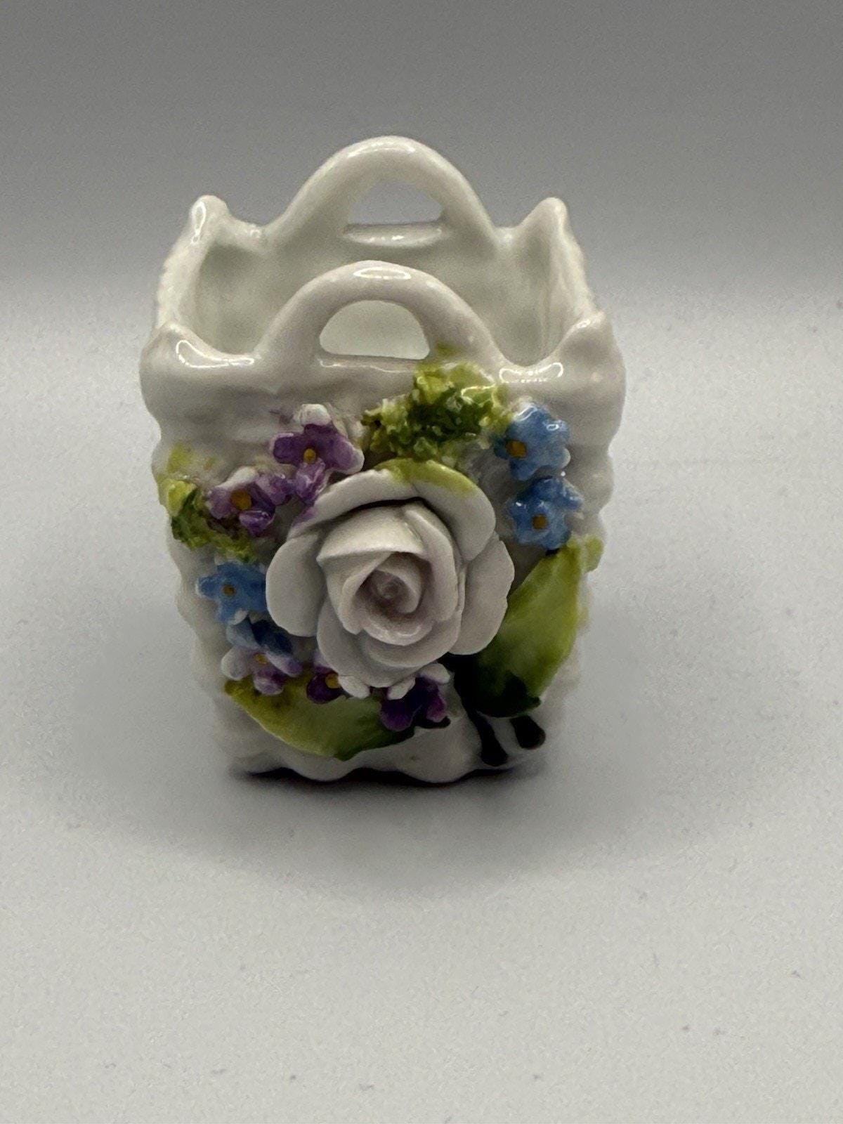 Vintage Capodimonte Vases - Etsy - Page 8