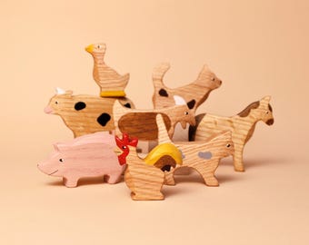 Handmade Oak Wood Farm Animal Toy Set: Montessori figurines Nursery Decor
