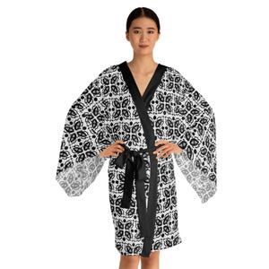 Long Sleeve Kimono Robe (AOP) - Poke Black