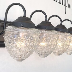 Clear Acorn Glass Lighting Vanity Trio - Antique Bathroom Light Fixtures Wall Mount Farmhouse Kitchen Dining Room Ceiling Chandelier Lamp bild 10